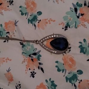 Paparazzi blue gem necklace